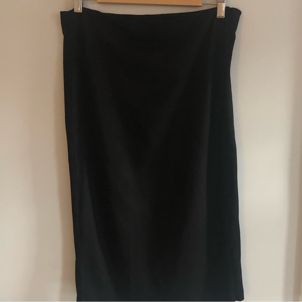 Vince Camuto stretch black midi skirt medium